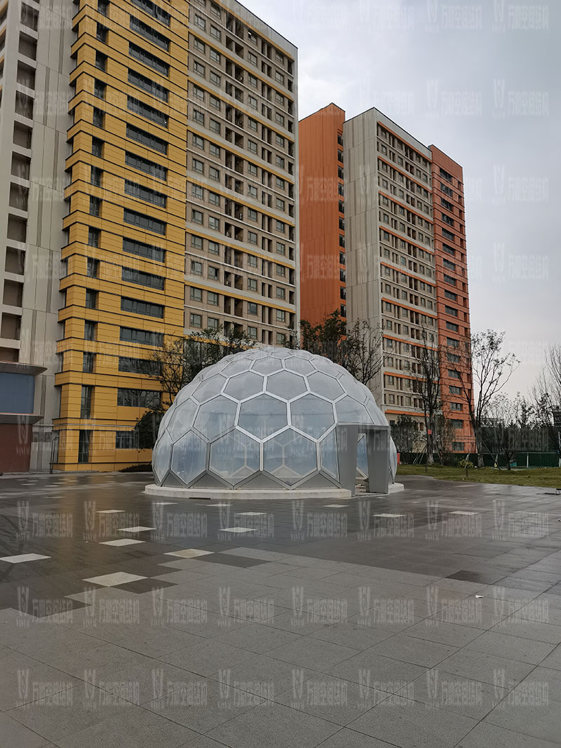 無線創智城市功能空間業態優化五星集市鋼膜結構工程完工