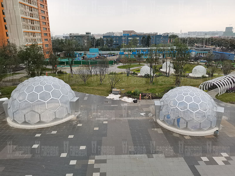 無線創智城市功能空間業態優化五星集市鋼膜結構工程完工