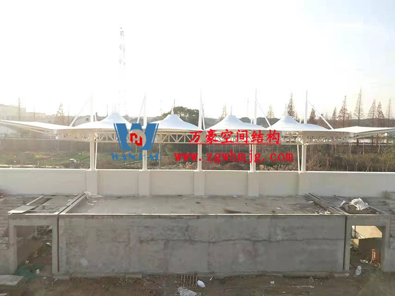 張家港市新建九年一貫制學校膜結構工程完工 張家港市新建九年一貫制學校膜結構工程完工