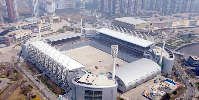 2023年亞洲杯易地舉辦，10座球場的建設工程怎么辦？